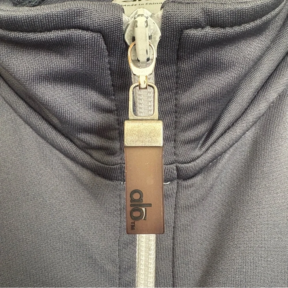 ALO Yoga performance fit